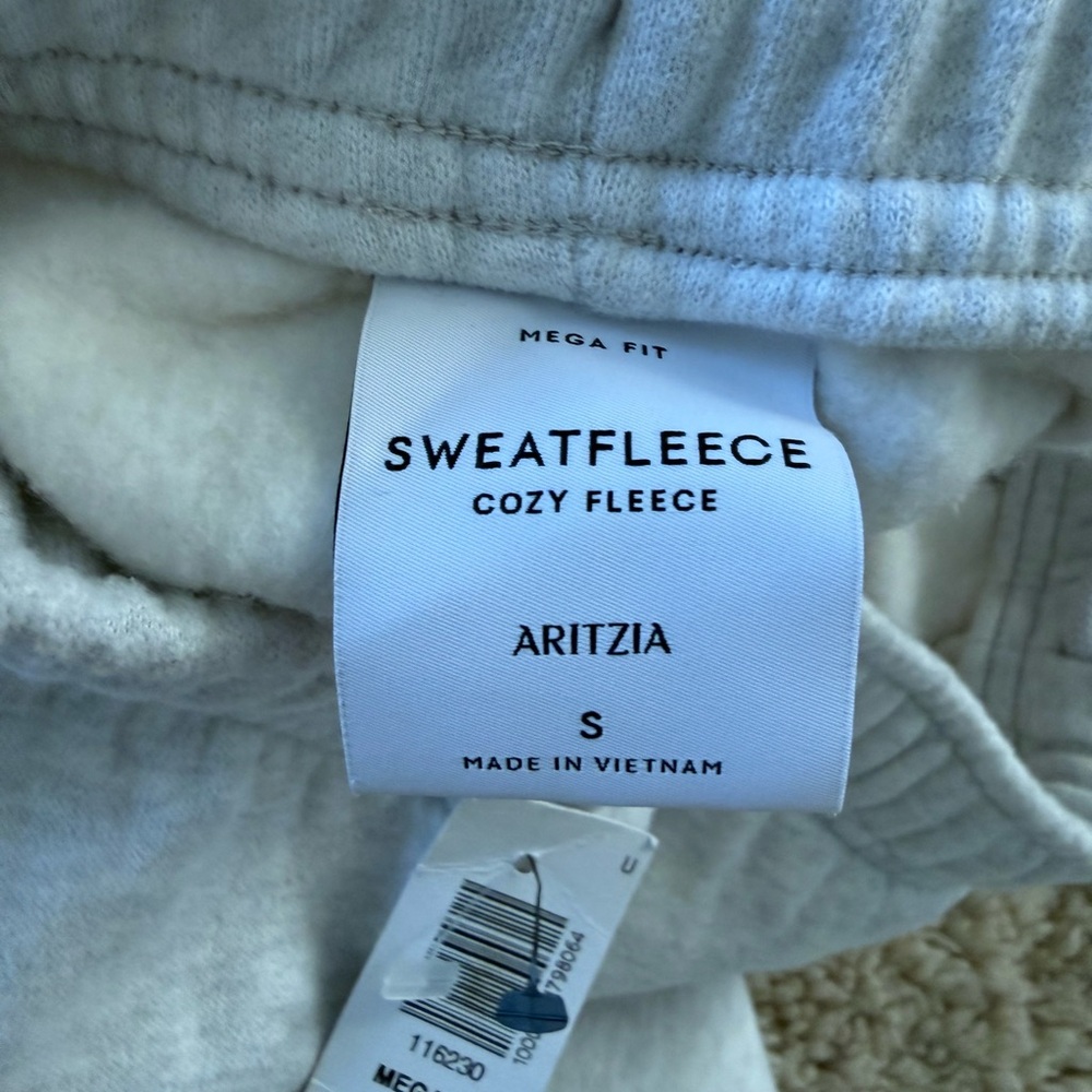 Aritzia  NWT TNA Cozy Sweatfleece Mega Cargo Sweatpant small - Picture 7 of 7